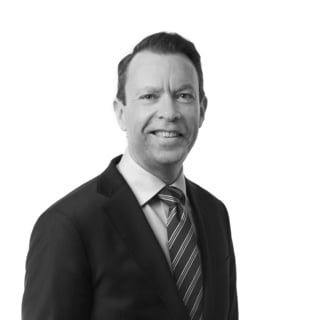 Thomas H&ouml;rnfeldt Green Chair LIVE.jpg