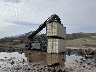 Rough Terrain Container Handler